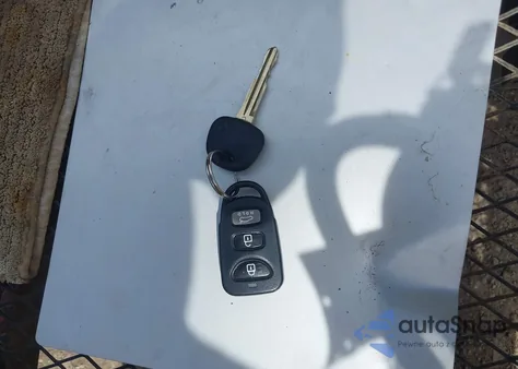 2017 Hyundai Elantra Se z USA, uszkodzony, nr VIN 5NPD74LF0HH166201